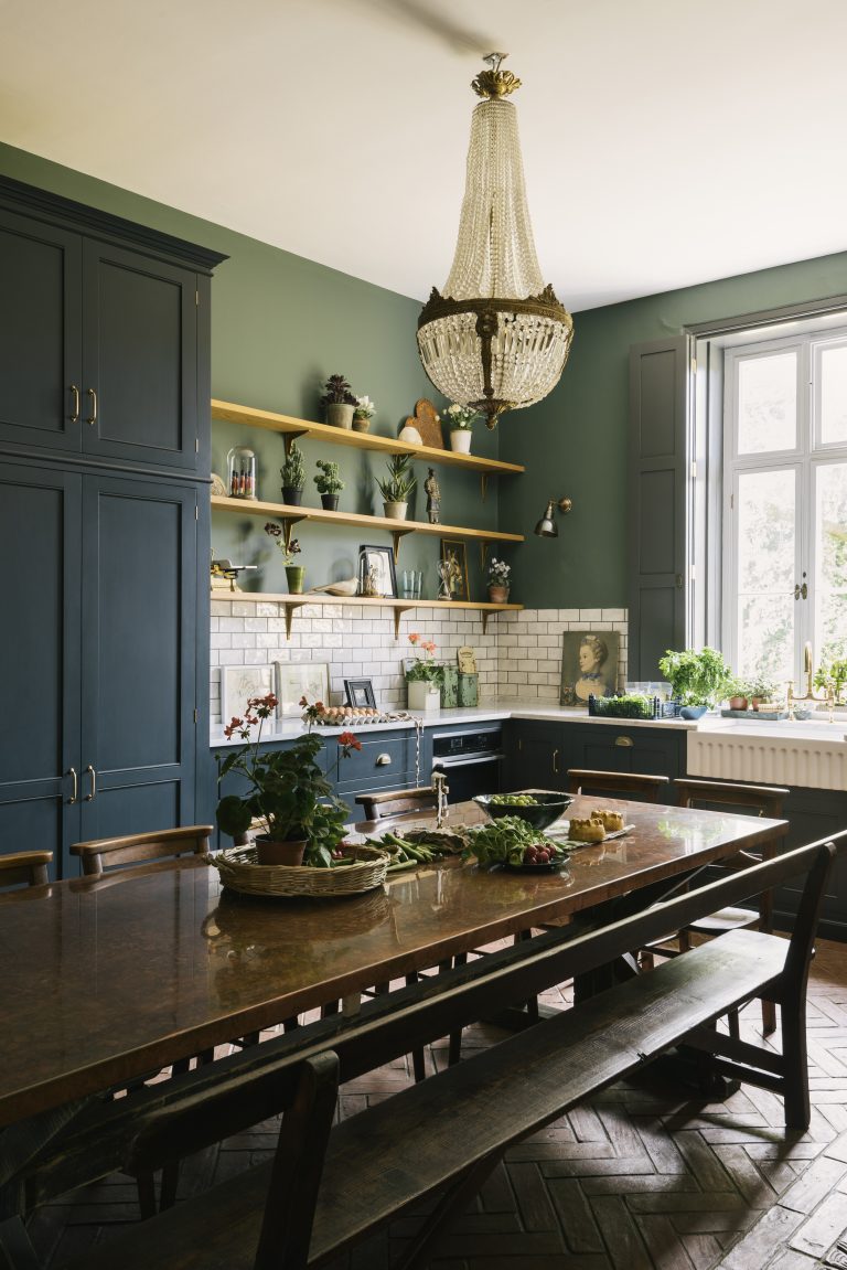 » The Victorian Rectory Kitchen by deVOL Kitchens